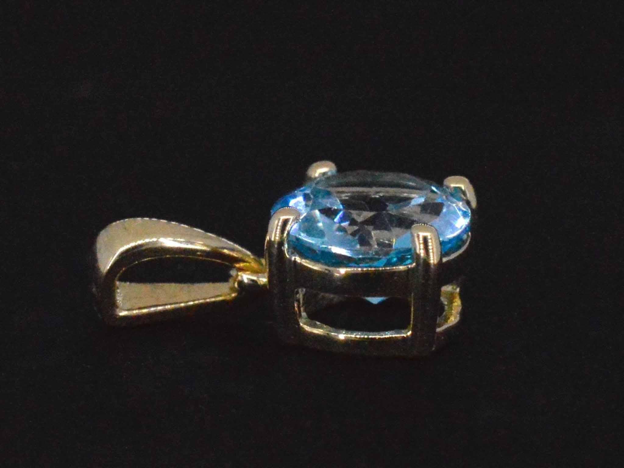 foto 4 Hanger topaas